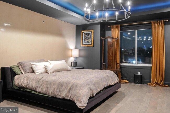 Building Photo - 1121 Earl St