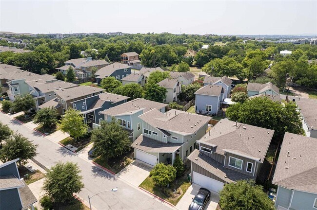 Building Photo - 2200 Capulet St