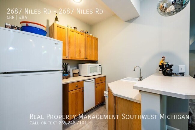 Building Photo - 2687 Niles Rd