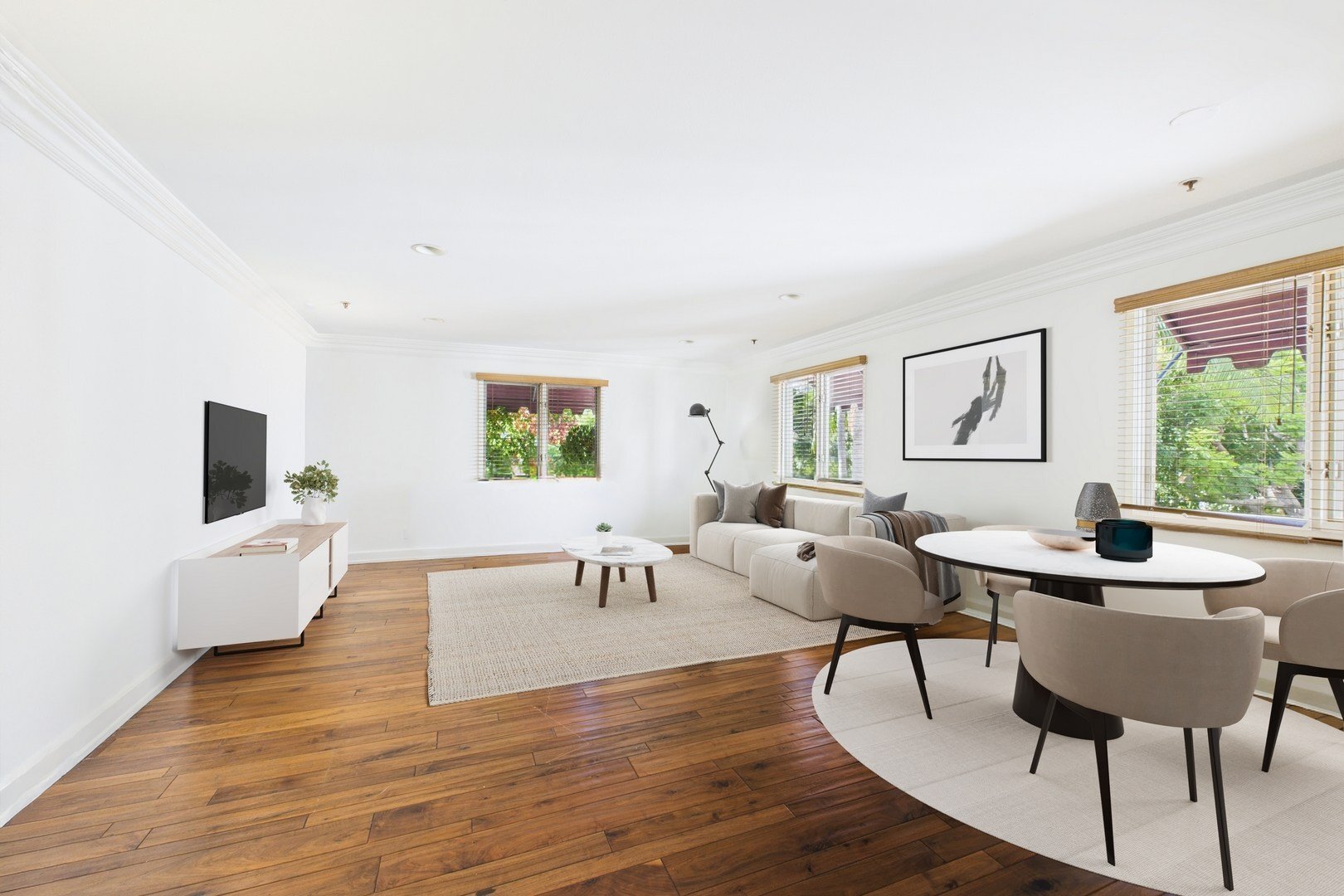 Building Photo - North Harper House