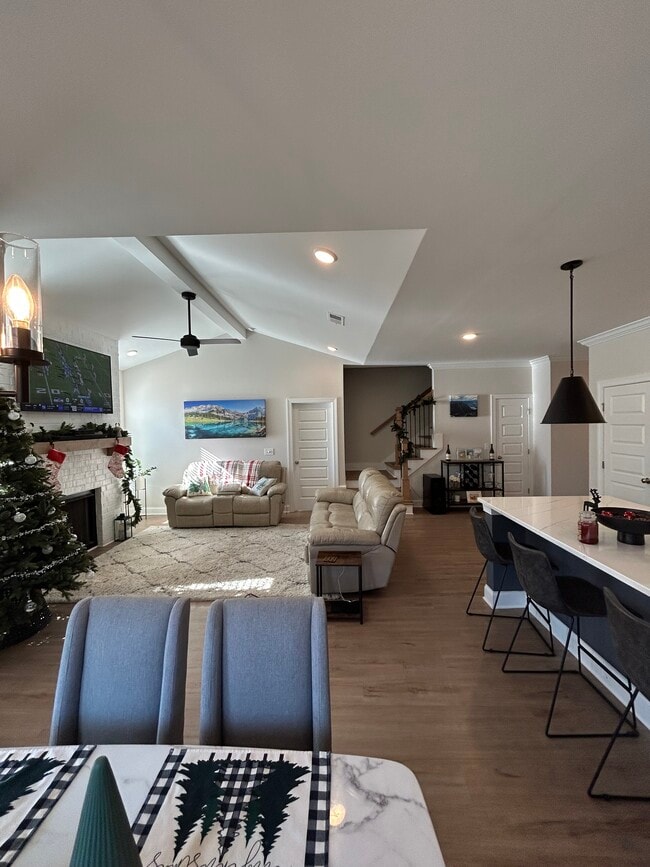 Building Photo - 1390 Cobbler Ct