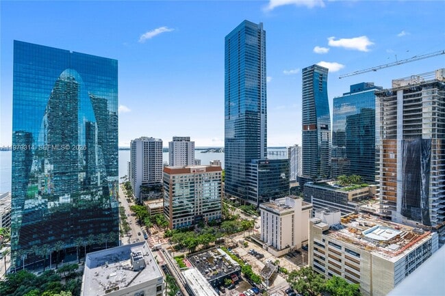 Building Photo - 1300 S Miami Ave