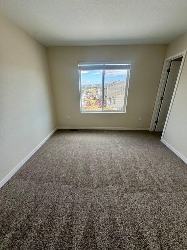 Building Photo - New Construction 3 Bedroom Townhome in University Park