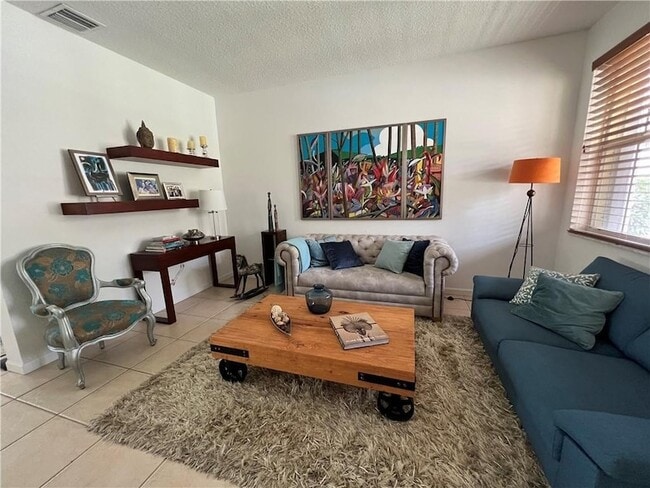 Building Photo - 1609 Sweetgum Terrace