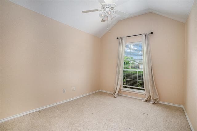 Building Photo - 1307 Hyde Park Blvd