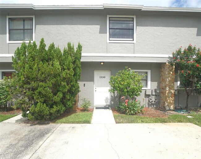 Primary Photo - 10049 Lake Oak Cir