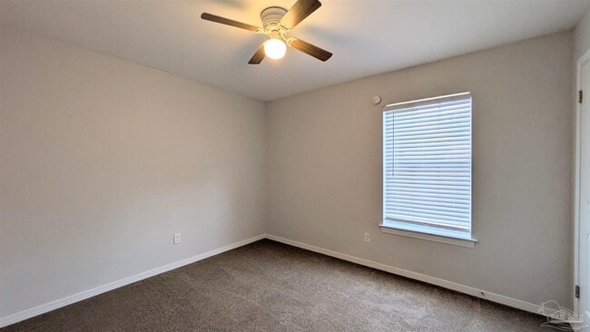 Building Photo - 3041 Belle Meade Dr