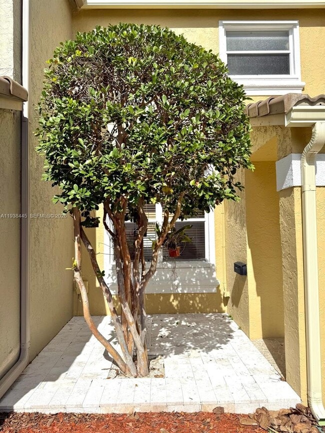 Building Photo - 1355 NW 154th Ln