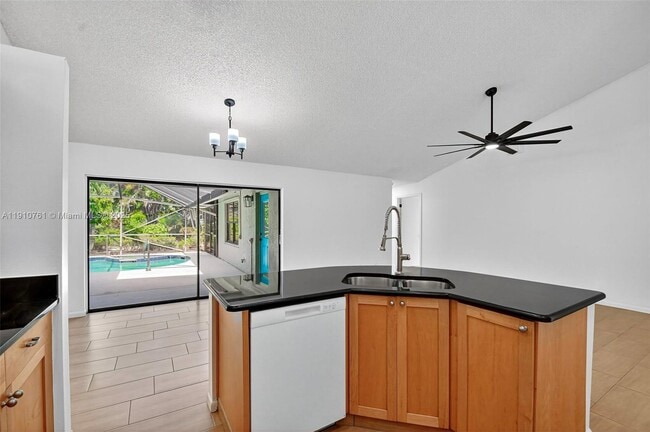 Building Photo - 9721 Majestic Way