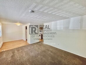 Building Photo - 2354 10th St SW