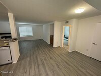 Building Photo - 13042 Riverside Dr