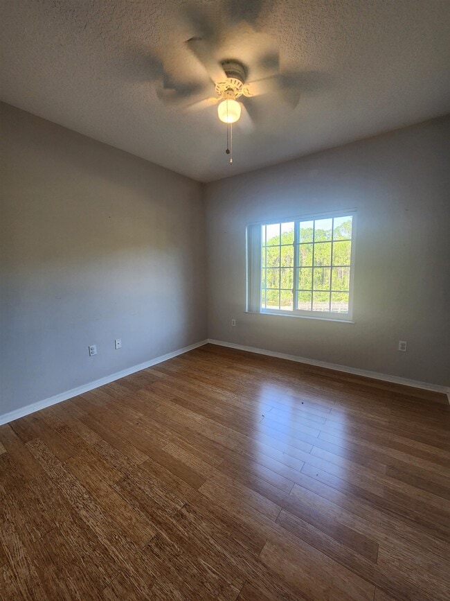 Building Photo - 510 Florida Club Blvd