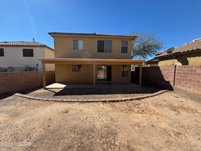 Building Photo - 770 W Firehawk Dr