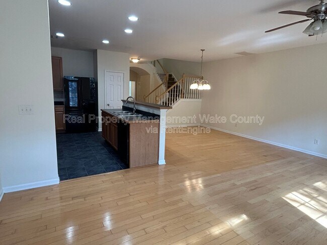 Building Photo - 119 Longchamp Ln