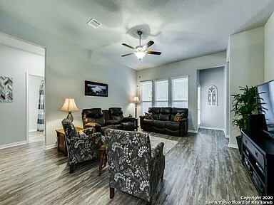 Building Photo - 10330 Owl Wds