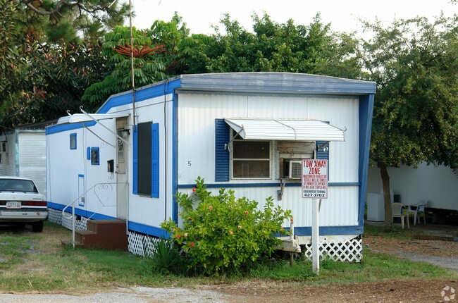 Building Photo - Riverview Pines MHP