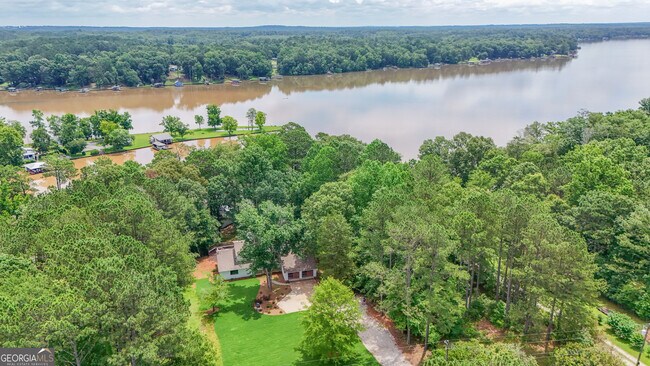 Building Photo - 212 Southland Dr