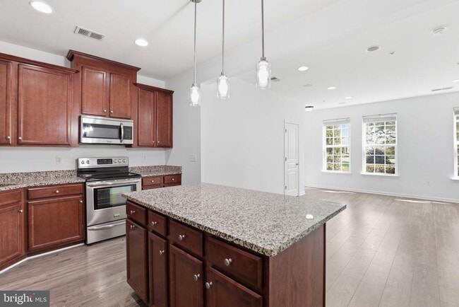 Building Photo - 14814 Mason Creek Cir