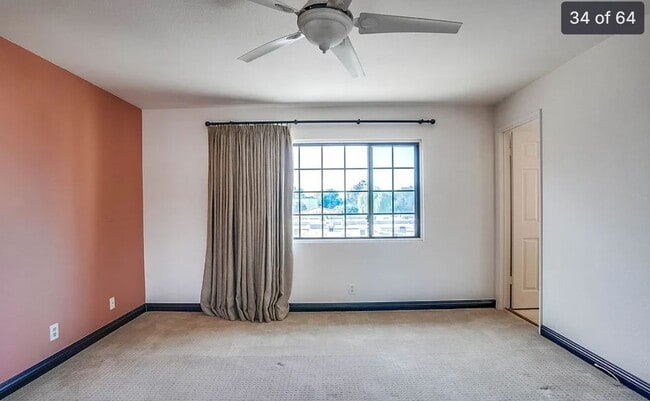 Building Photo - 5453 E Centralia St