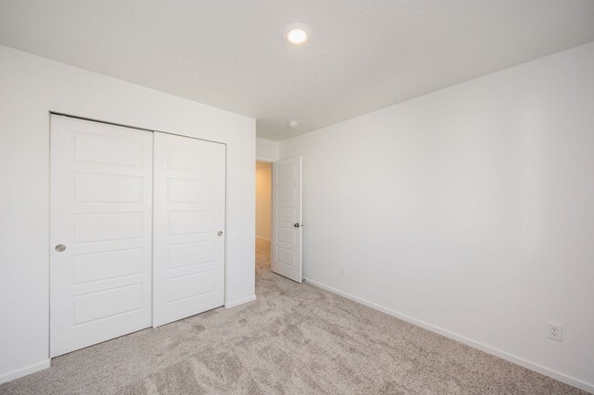 Building Photo - For Rent – Beautiful Park-Facing Home in Liberty Lake