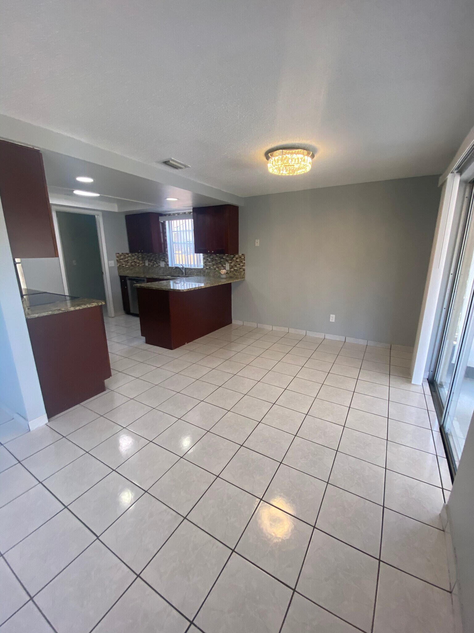 Building Photo - 12703 Alida Pl