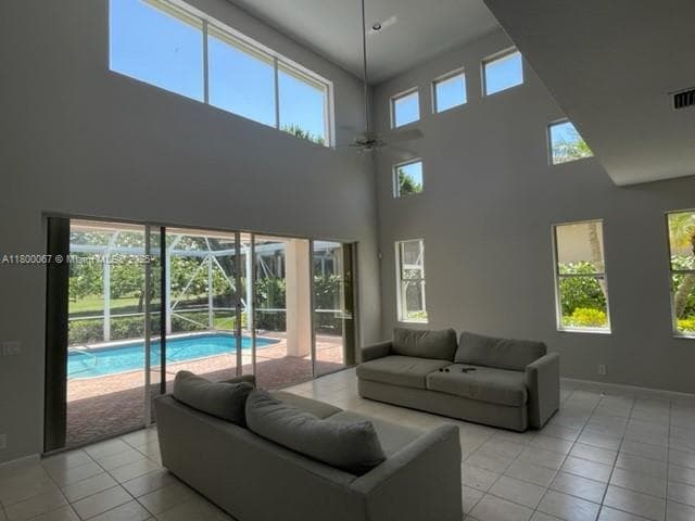 Building Photo - 1034 Diamond Head Way