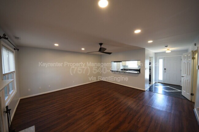 Building Photo - 101 Madison Chase