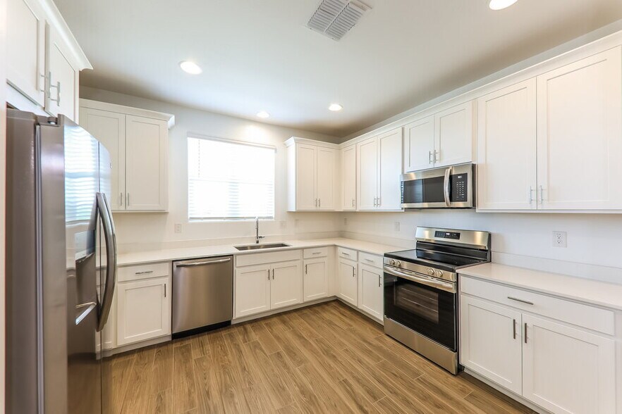 Building Photo - 24627 N 164th Dr