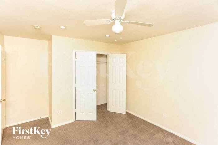Building Photo - 5305 Jordan Ridge Dr