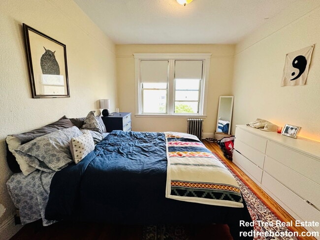 Building Photo - 20 Colborne Rd