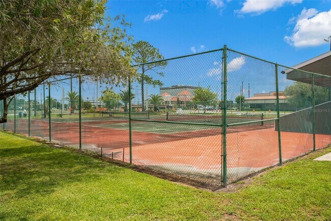 Building Photo - 6120 Peregrine Ave