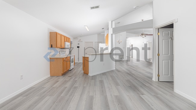 Building Photo - 510 Heather Hill Blvd