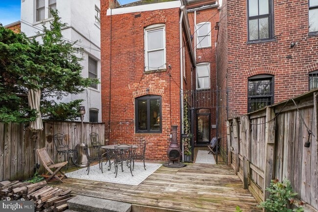 Building Photo - 1339 T St NW