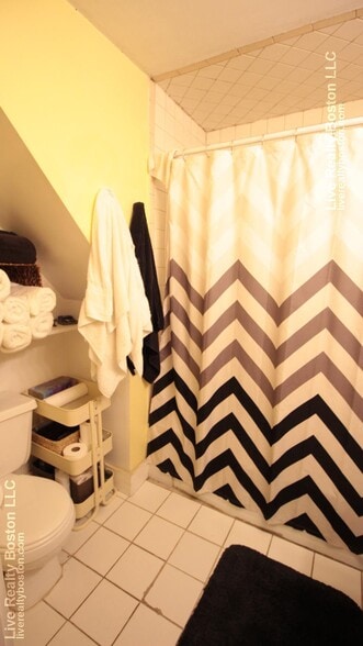 Building Photo - 30 Antwerp St