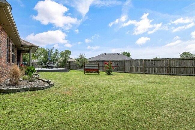 Building Photo - 307 Blair Cir