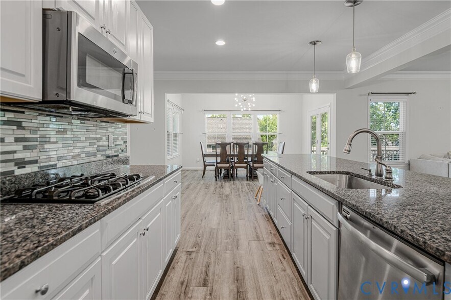 Building Photo - 16848 White Daisy Loop