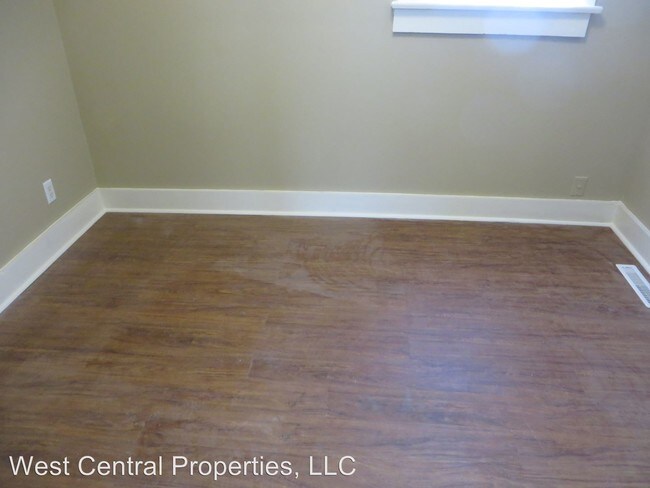 Building Photo - 1229 Swinney Ave