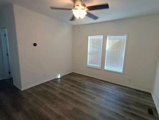 Building Photo - 4388 E Lake Mead Blvd