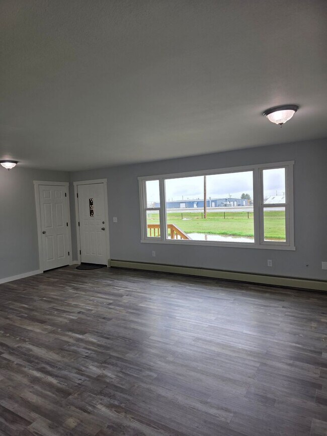 Building Photo - 184 Baileys Way
