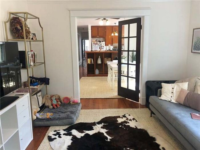 Building Photo - 2525-2527 Palmer Ave