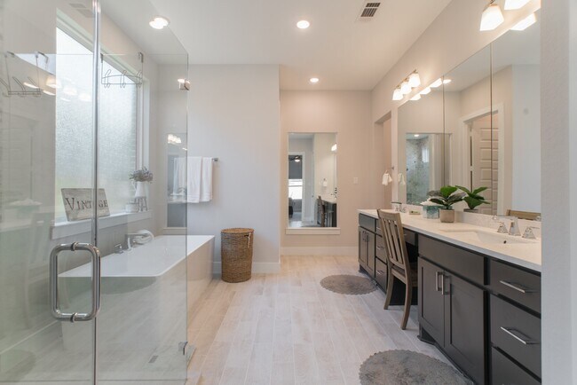 Building Photo - 8030 Allston Vlg Trl