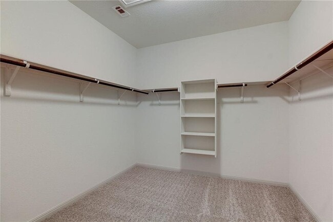 Building Photo - 18521 Urbano Dr