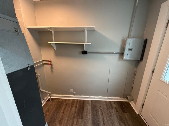 Building Photo - 1155 Hartzell St