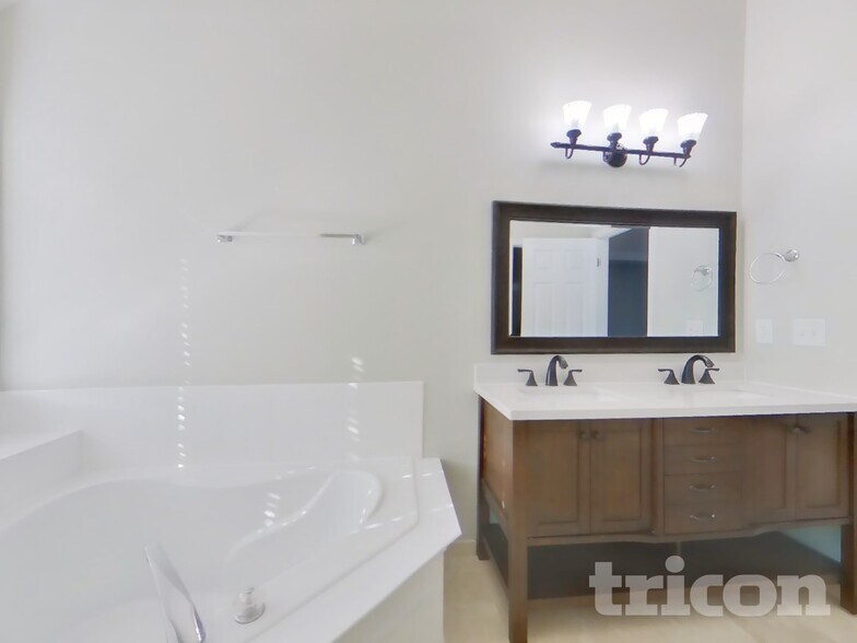 Building Photo - 2525 Sonoma Valley