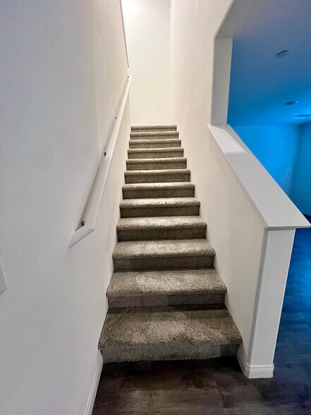 Building Photo - 12185 Scarlet Ember Rd