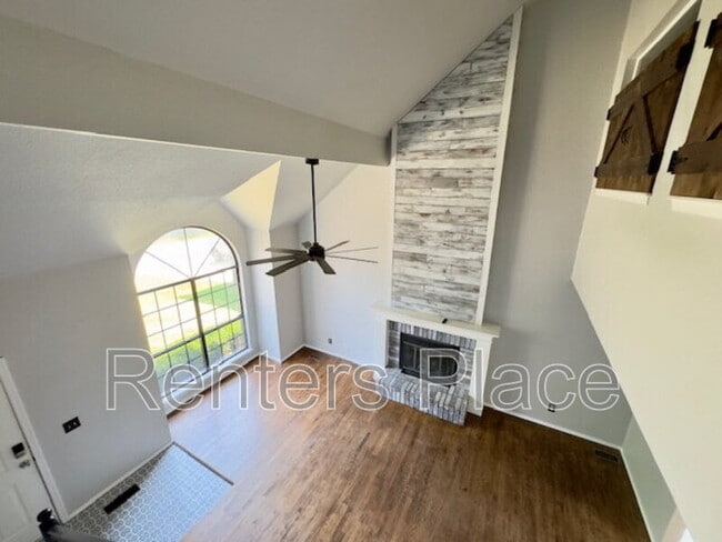 Building Photo - 8626 S 90th E Ave