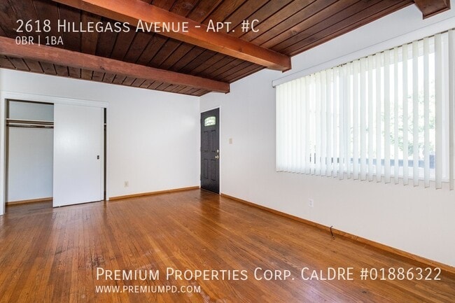 Building Photo - 2618 Hillegass Ave