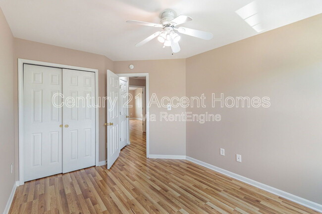 Building Photo - 6650 Patent Parish Ln