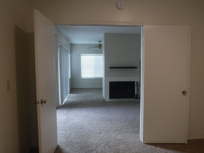 Building Photo - RidgeCrest Condominiums