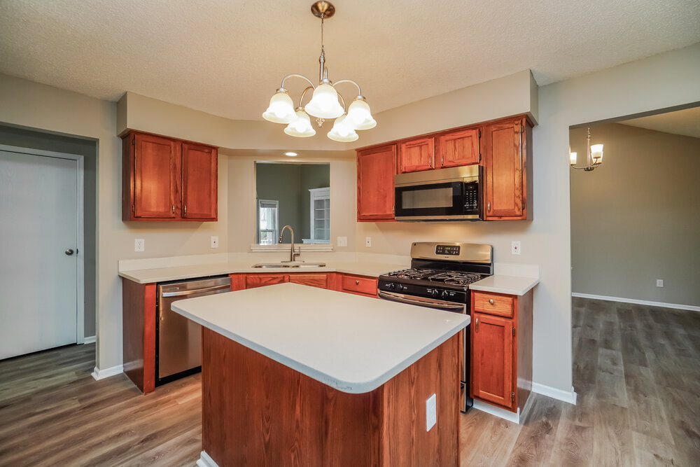 Building Photo - 95 Bridgeport Way